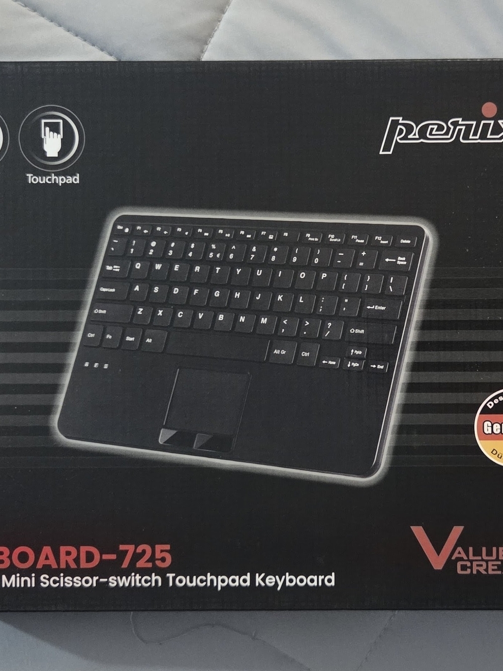 Wireless Compact Bluetooth Keyboard W. Touchpad | Black | NEW IN BOX |